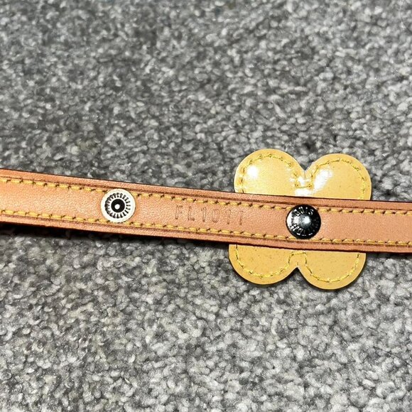 Vintage AUTHENTIC Louis Vuitton Monogram Vernis Fleur Belt - Picture 3 of 4
